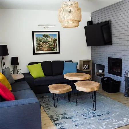 Przy Starej Jabloni Apartman *