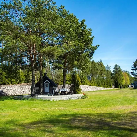 Przy Starej Jabloni Apartman *